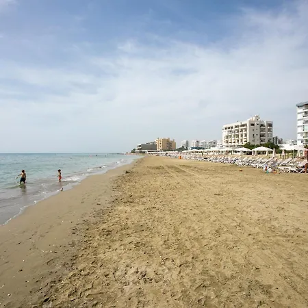 Palmove Newly Build Seaview Daire Larnaca