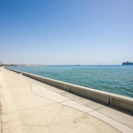 Daire Palmove Newly Build Seaview Larnaca