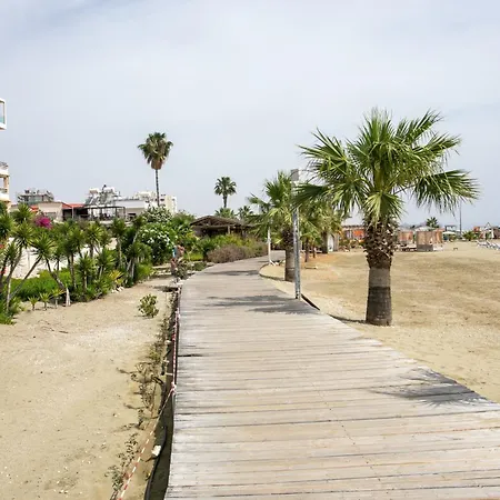 Palmove Newly Build Seaview Апартаменты *