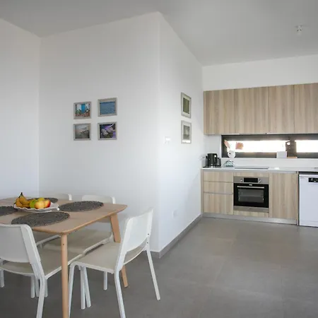 Апартаменты Palmove Newly Build Seaview Ларнака