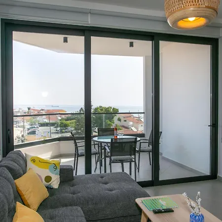 Palmove Newly Build Seaview Апартаменты