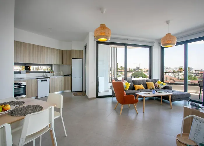 アパート Palmove Newly Build Seaview *