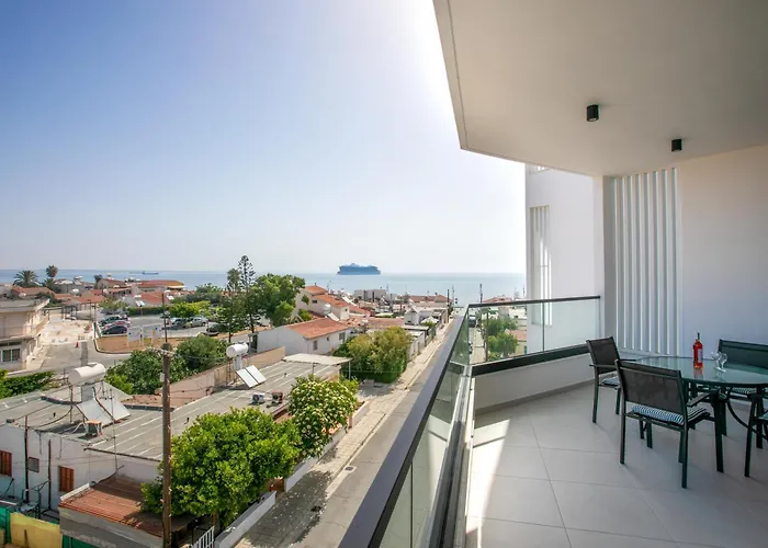 Palmove Newly Build Seaview アパート ラルナカ