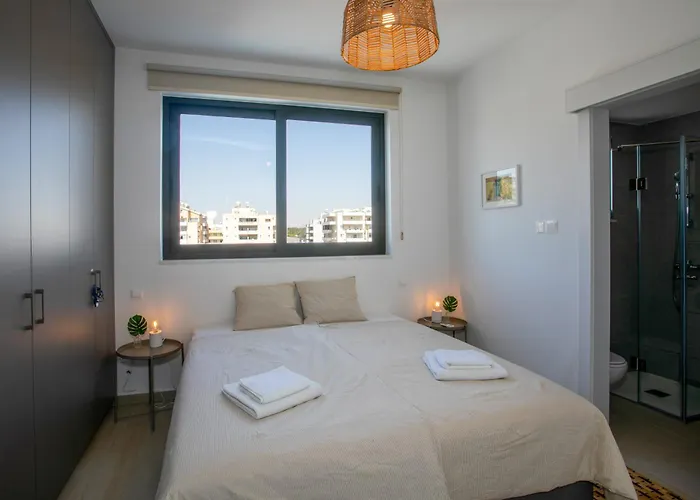 アパート Palmove Newly Build Seaview *